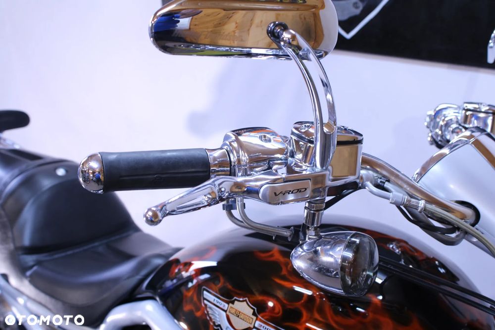 Harley-Davidson V-Rod Street Rod - 18