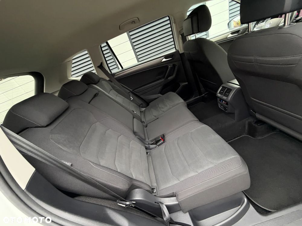 Volkswagen Tiguan Allspace 2.0 TDI Elegance DSG - 33