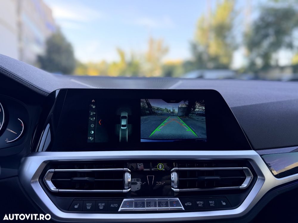 BMW Seria 3 320d xDrive AT Luxury Line - 18
