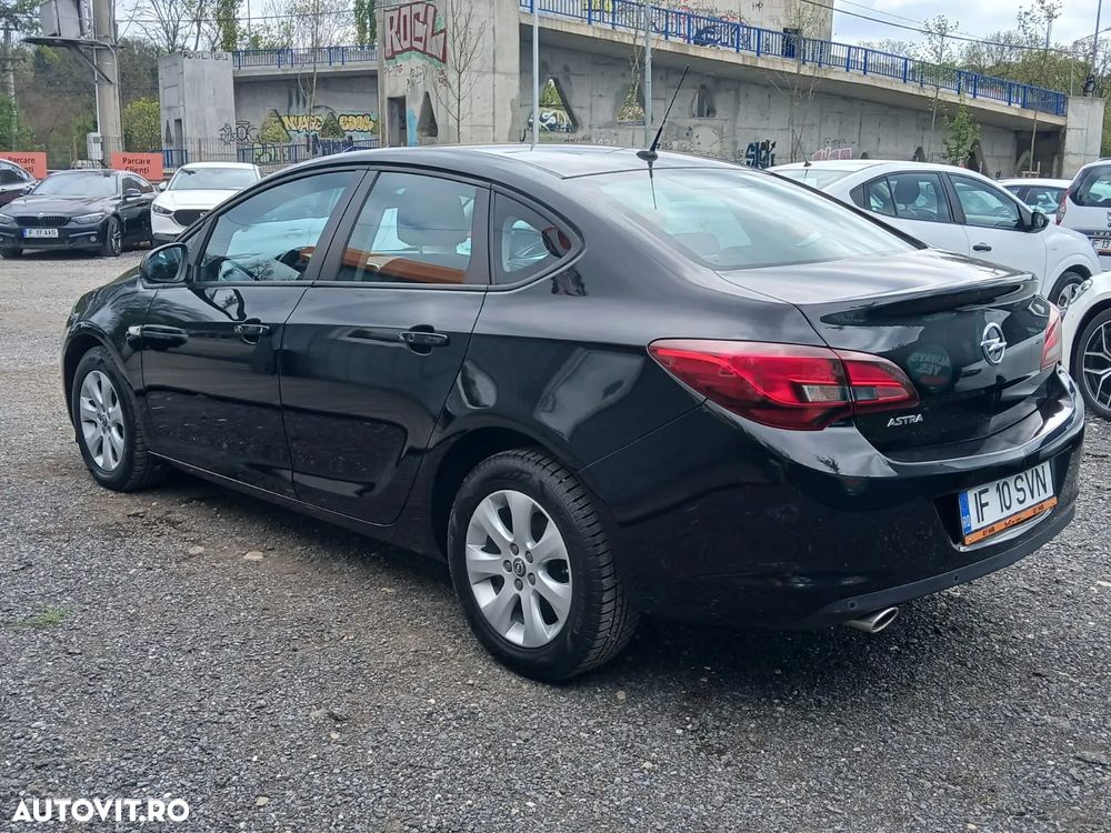 Opel Astra 1.4 Turbo ECOTEC Selection Aut. - 5
