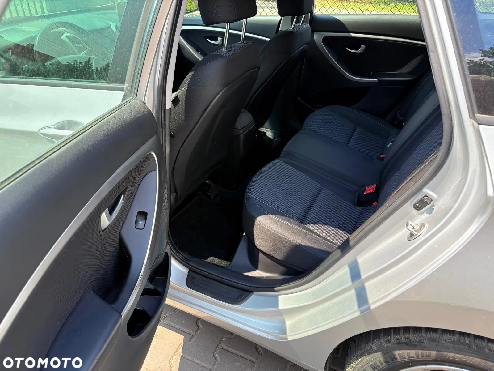 Hyundai i30 1.6 Classic + - 23