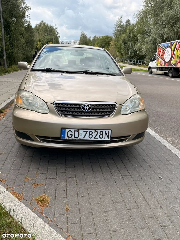 Toyota Corolla - 2