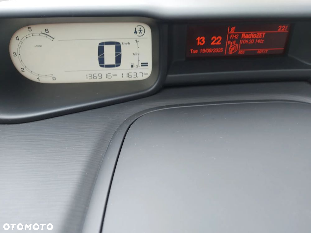 Citroën C3 Picasso 1.6i Exclusive - 20