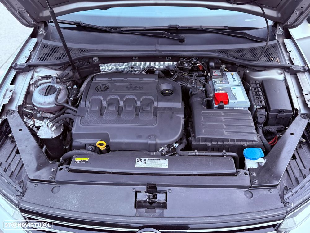 VW Passat Variant 1.6 TDI BlueMotion - 1