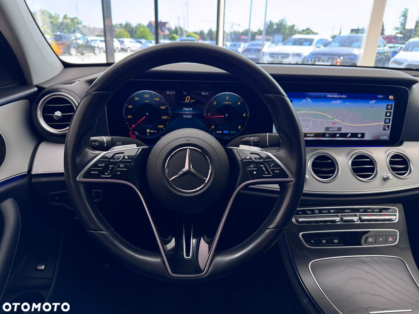 Mercedes-Benz Klasa E - 15