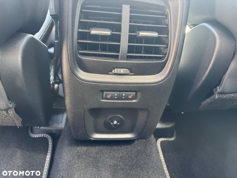 Ford Kuga - 38