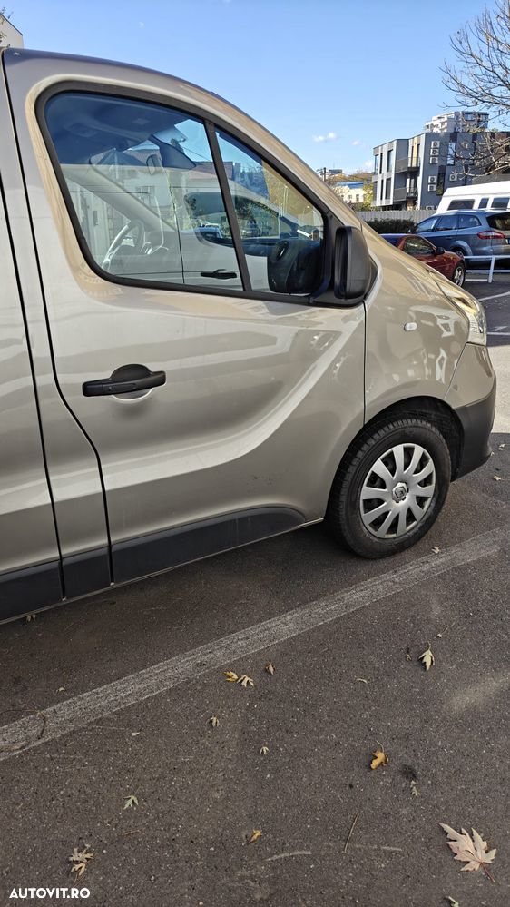 Renault Trafic Combi L2H1 7+1 Expression Plus - 4