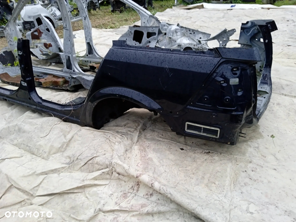OPEL VECTRA C KOMBI TYLNY LEWY LUB PRAWY BŁOTNIK