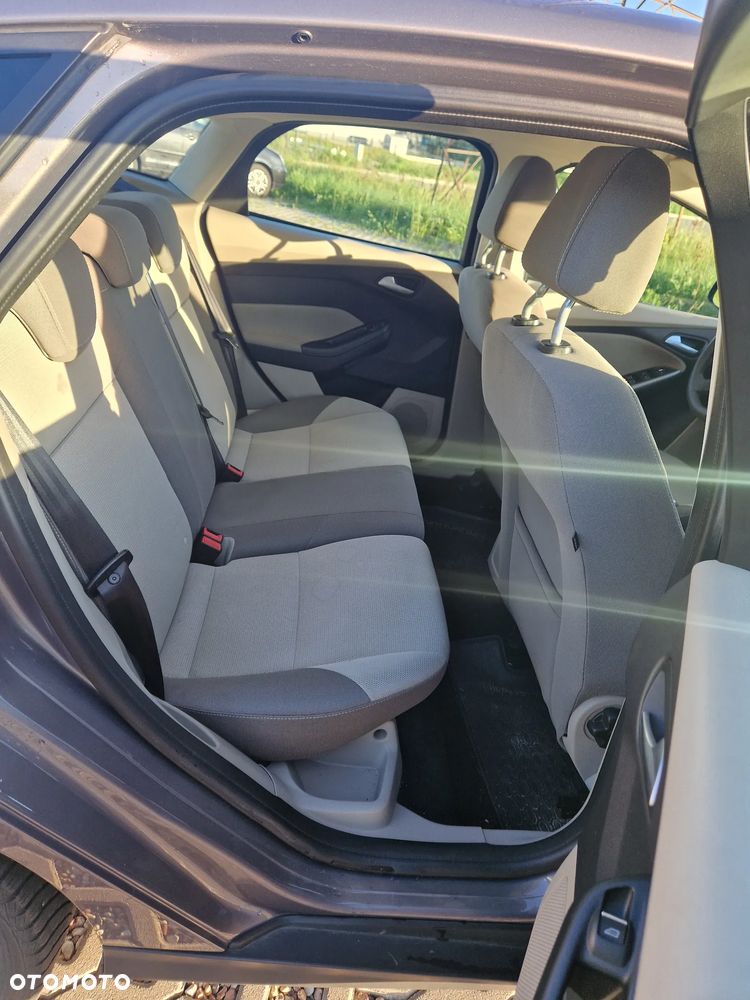 Ford Focus 1.6 TDCi DPF Start-Stopp-System Trend - 13