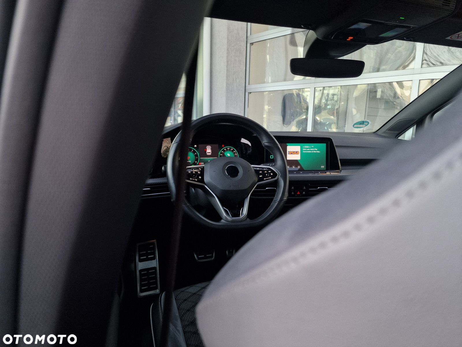 Volkswagen Golf VIII 2.0 TSI Style DSG - 22