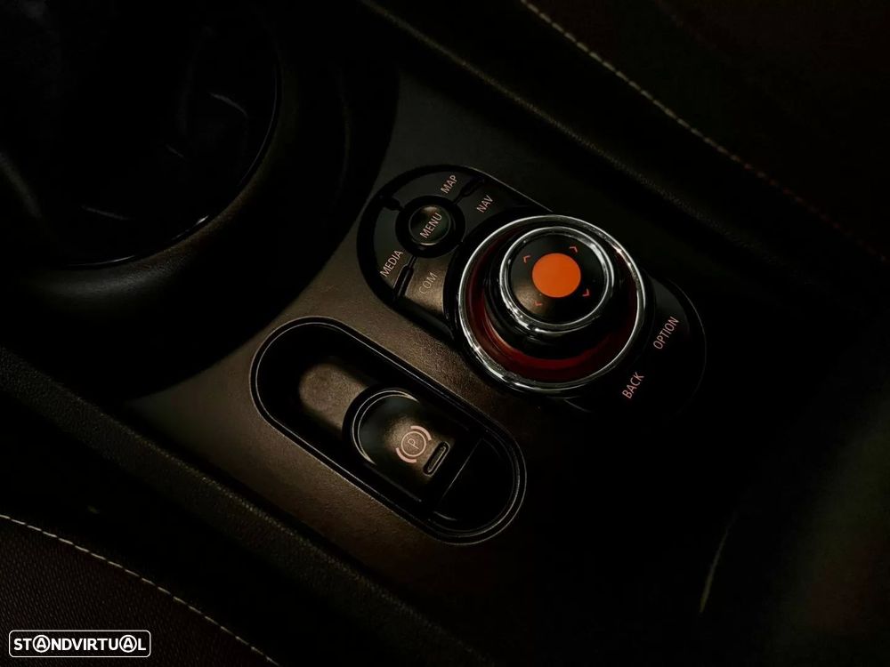 MINI Clubman One D Sport Edition - 40