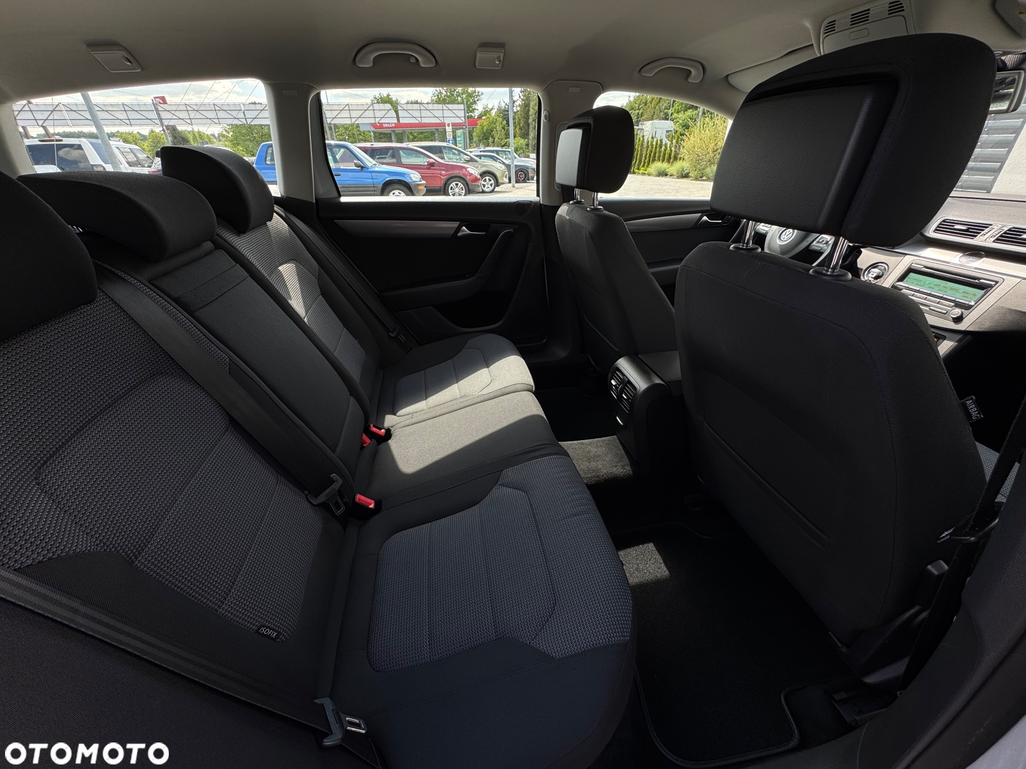 Volkswagen Passat 2.0 TDI Comfortline - 30