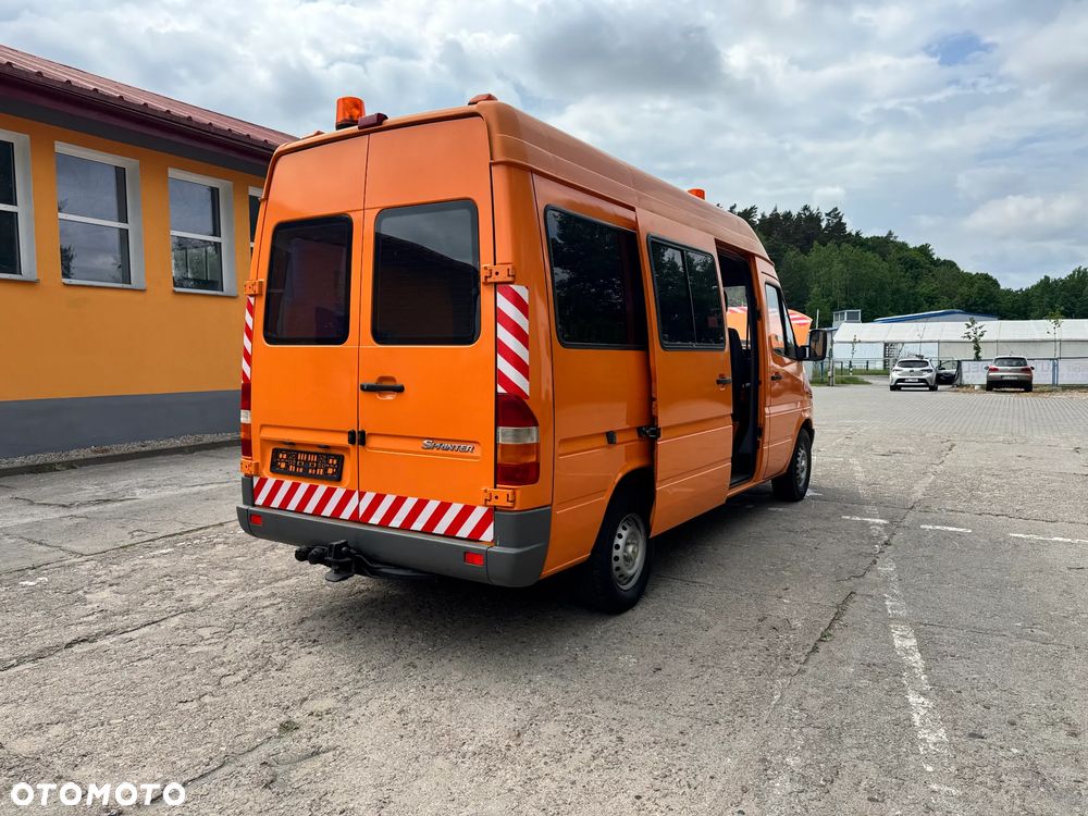 Mercedes-Benz Sprinter - 35
