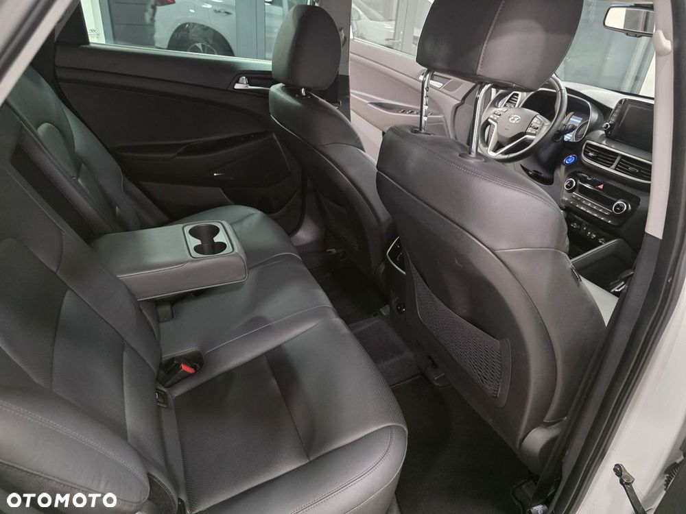 Hyundai Tucson 2.0 CRDi 48V Premium 4WD - 24