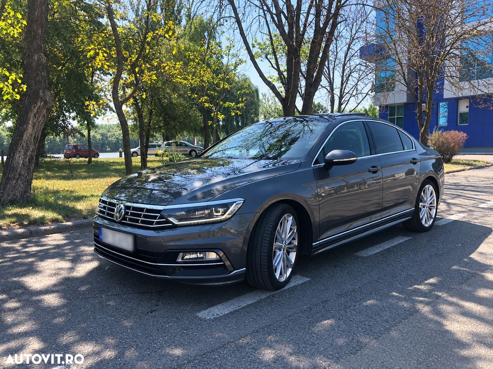 Volkswagen Passat 1.6 TDI SCR DSG Comfortline - 2