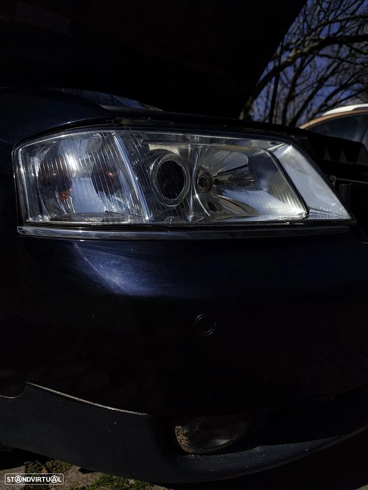 Audi A6 Avant 2.5 TDI V6 - 2