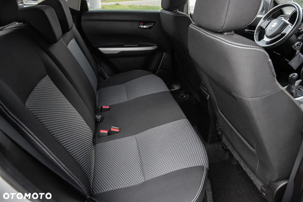 Suzuki Vitara 1.6 (4x4) Allgrip Comfort+ - 32