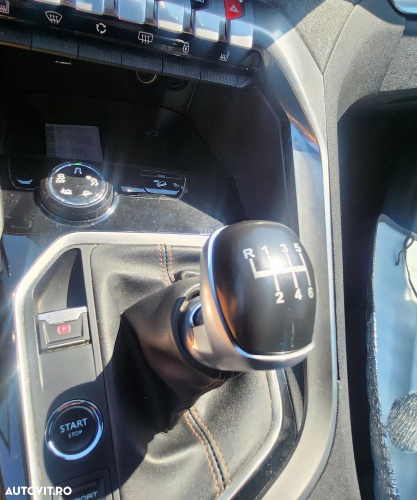 DS Automobiles DS 7 Crossback 1.5 BlueHDi 130 S&S EAT8 BASTILLE - 32