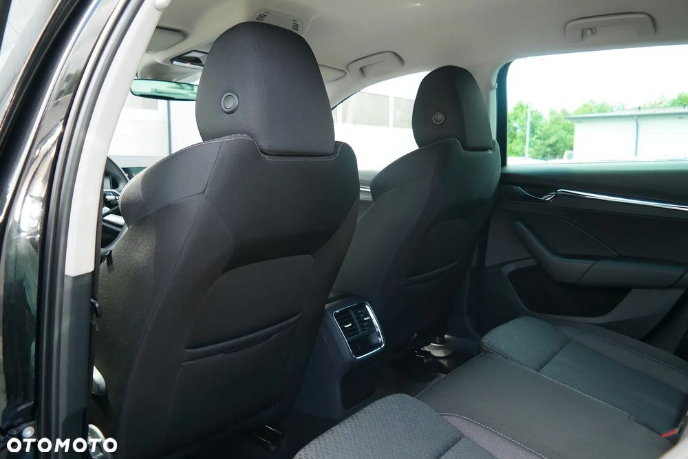 Skoda Octavia 1.5 TSI ACT Style - 10