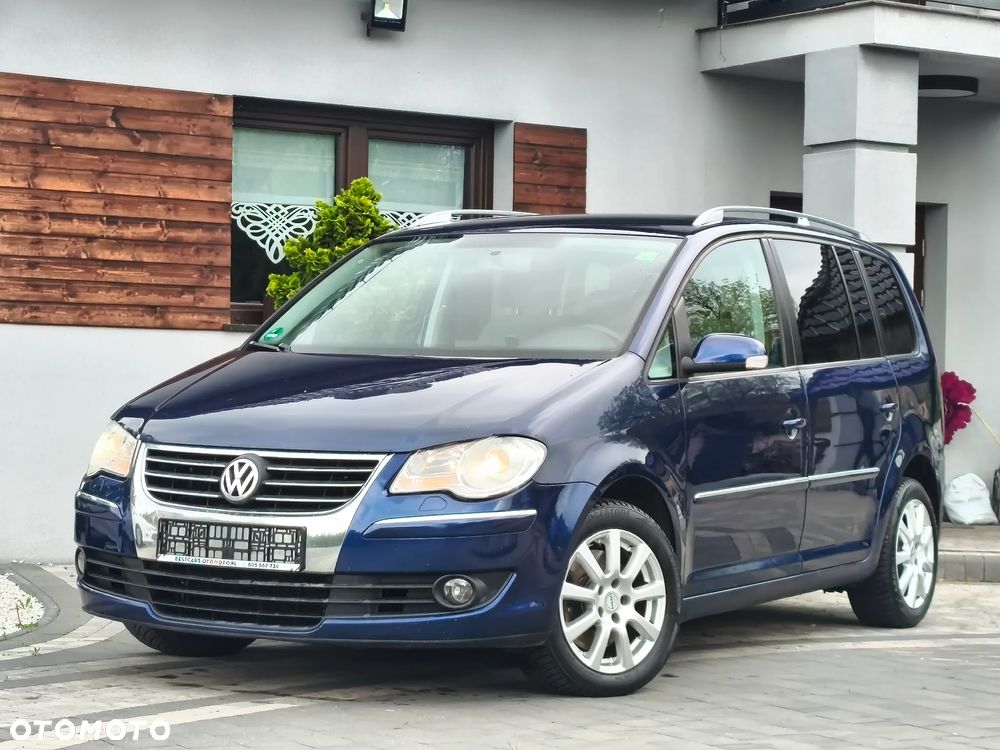 Volkswagen Touran 2.0 TDI DPF Highline - 6