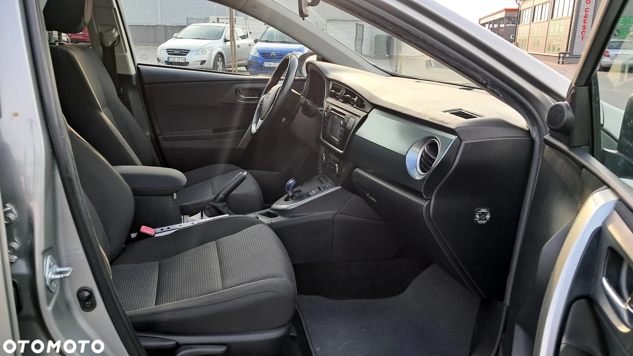 Toyota Auris 1.8 VVT-i Hybrid Automatik Comfort - 15