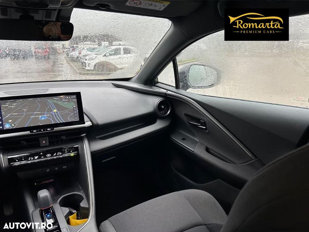 Toyota C-HR 1.8 Hybrid Team Deutschland - 15