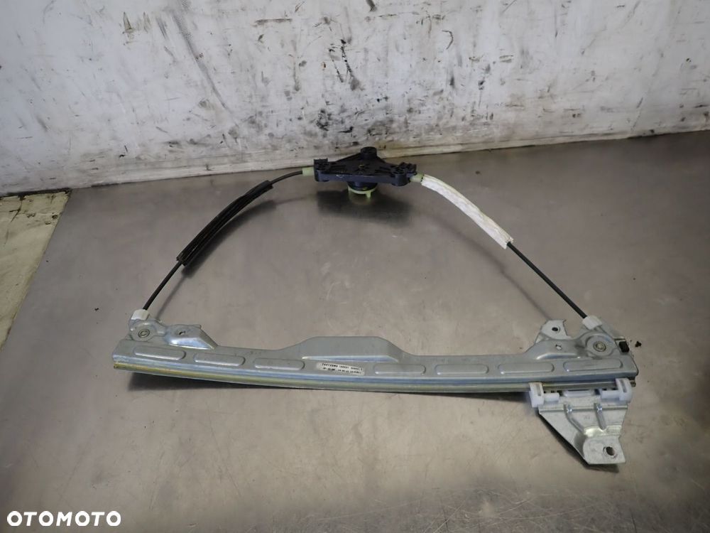 PODNOŚNIK SZYB PRAWY PRZÓD PEUGEOT 301 9674412380 - 2