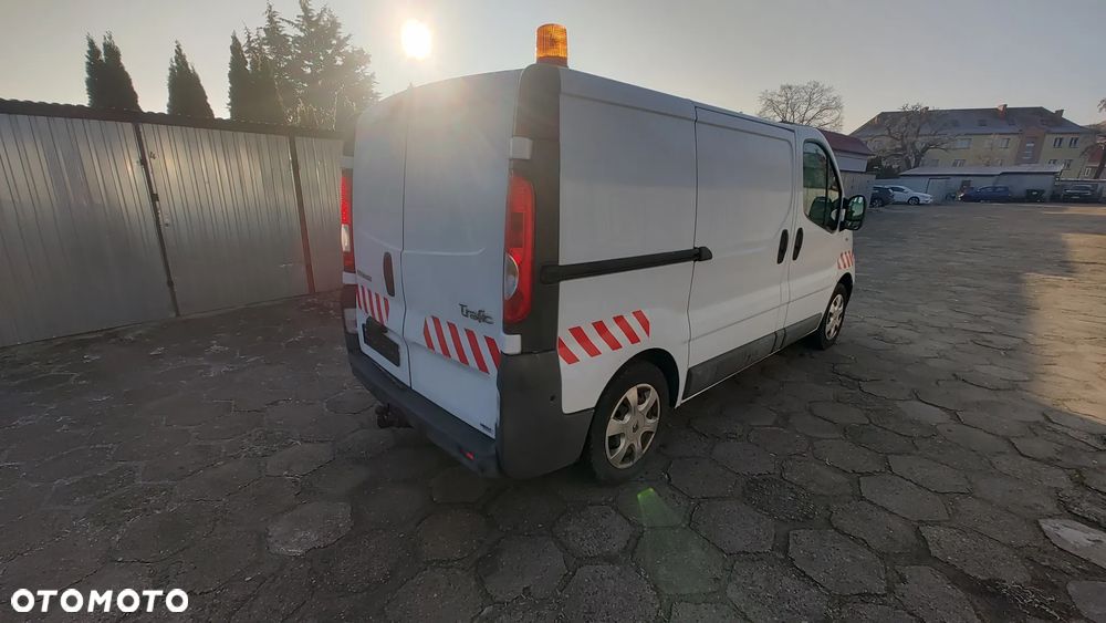 Renault TRAFIC - 16