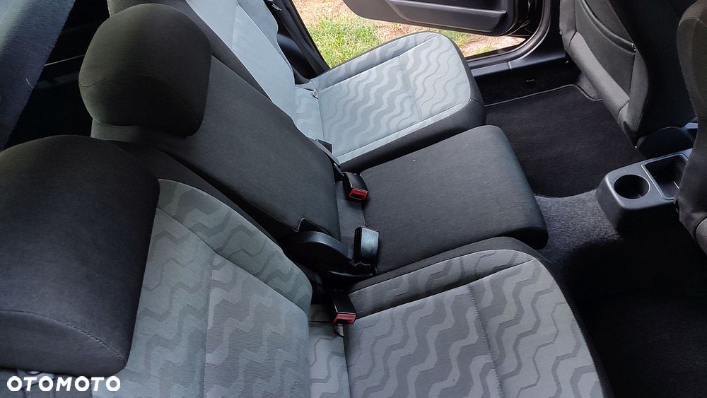 Skoda Roomster 1.4 16V Style PLUS EDITION - 26