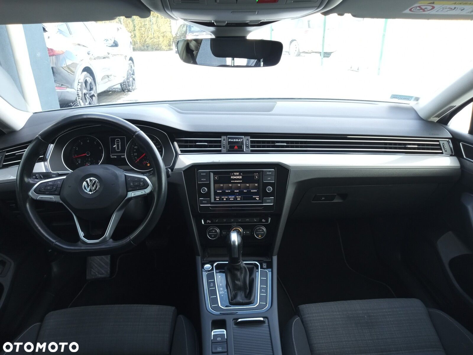Volkswagen Passat 2.0 TSI Business DSG - 17