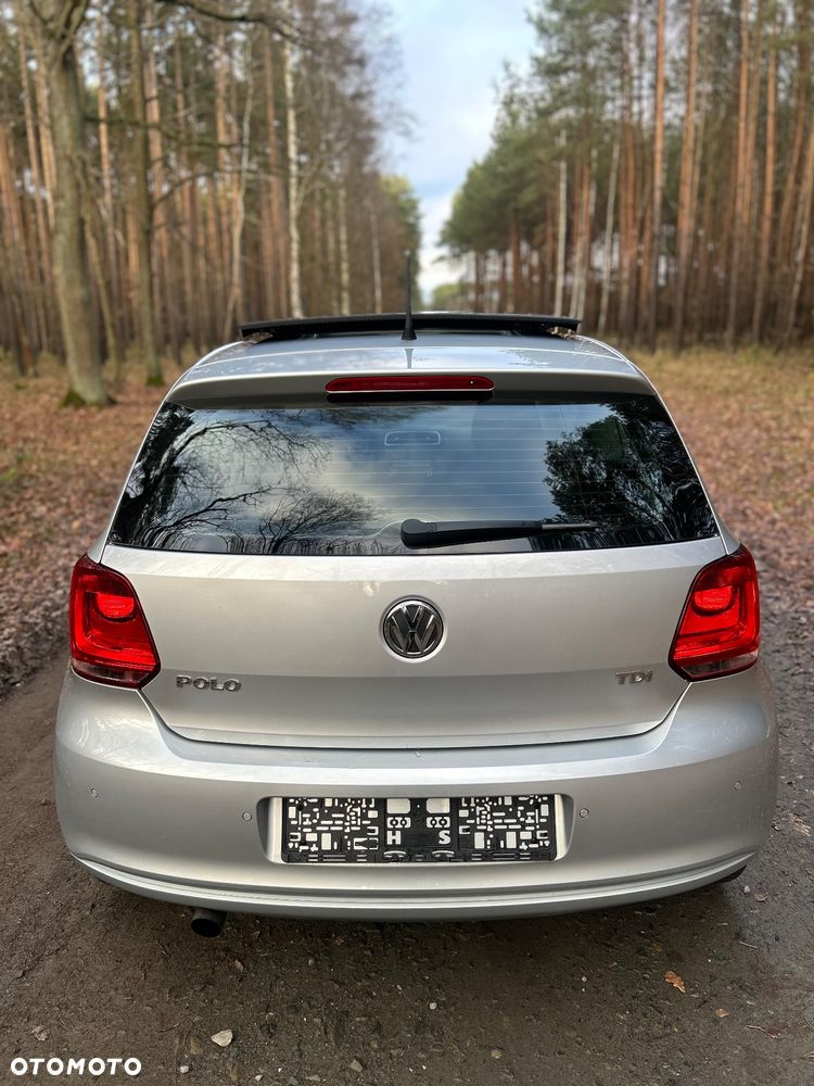 Volkswagen Polo 1.6 TDI DSG Highline - 8