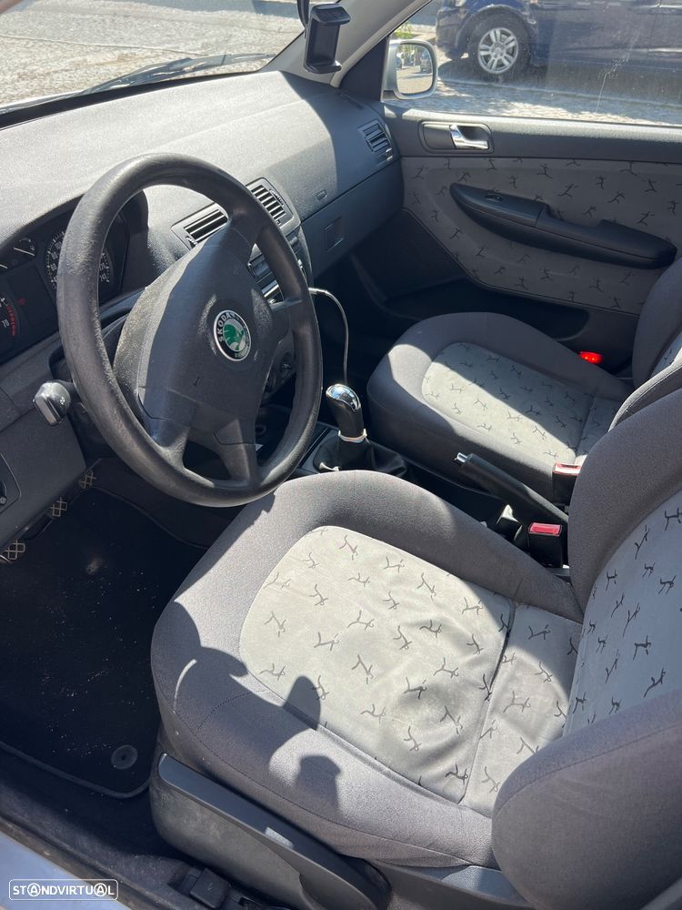 Skoda Fabia 1.4 Style - 7