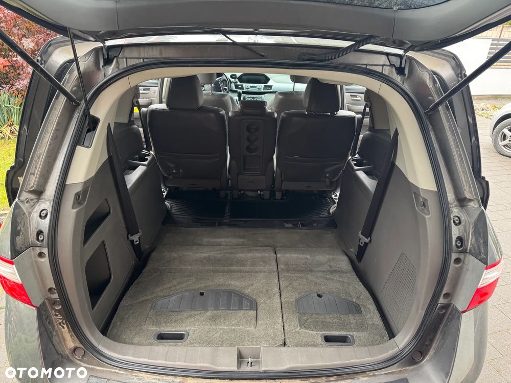 Honda Odyssey - 16