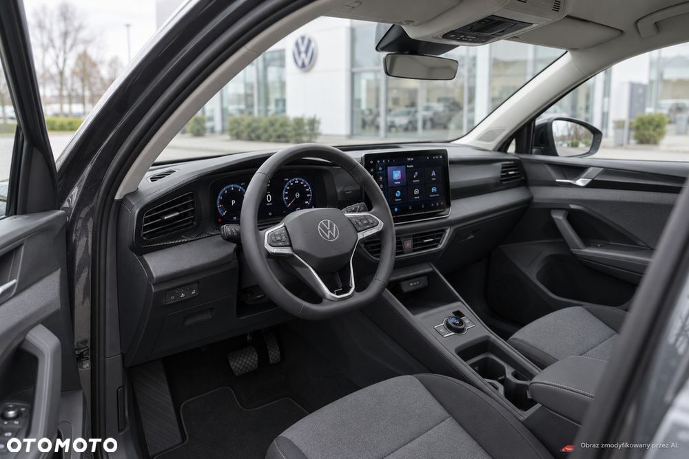 Volkswagen Tiguan - 14
