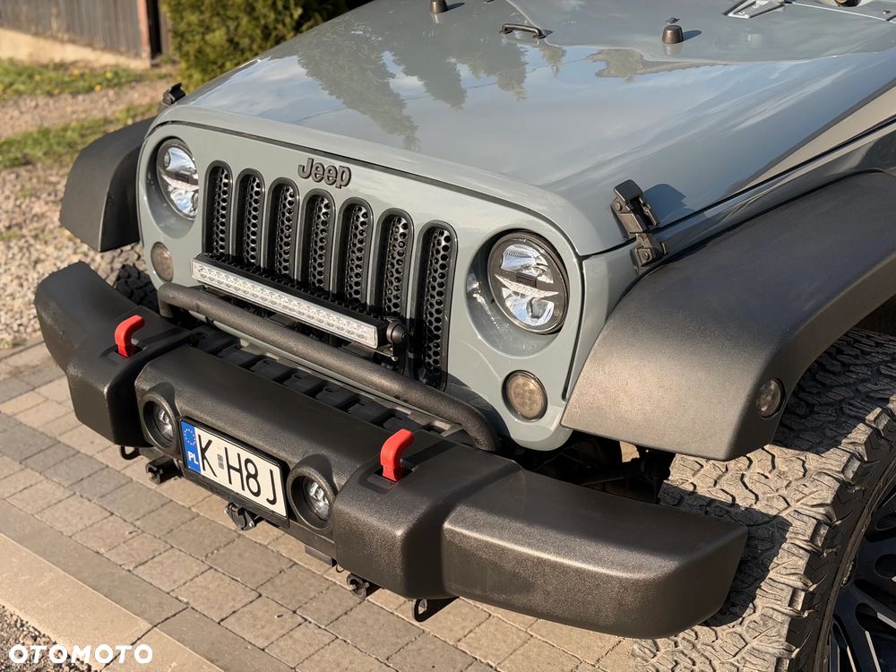 Jeep Wrangler - 3