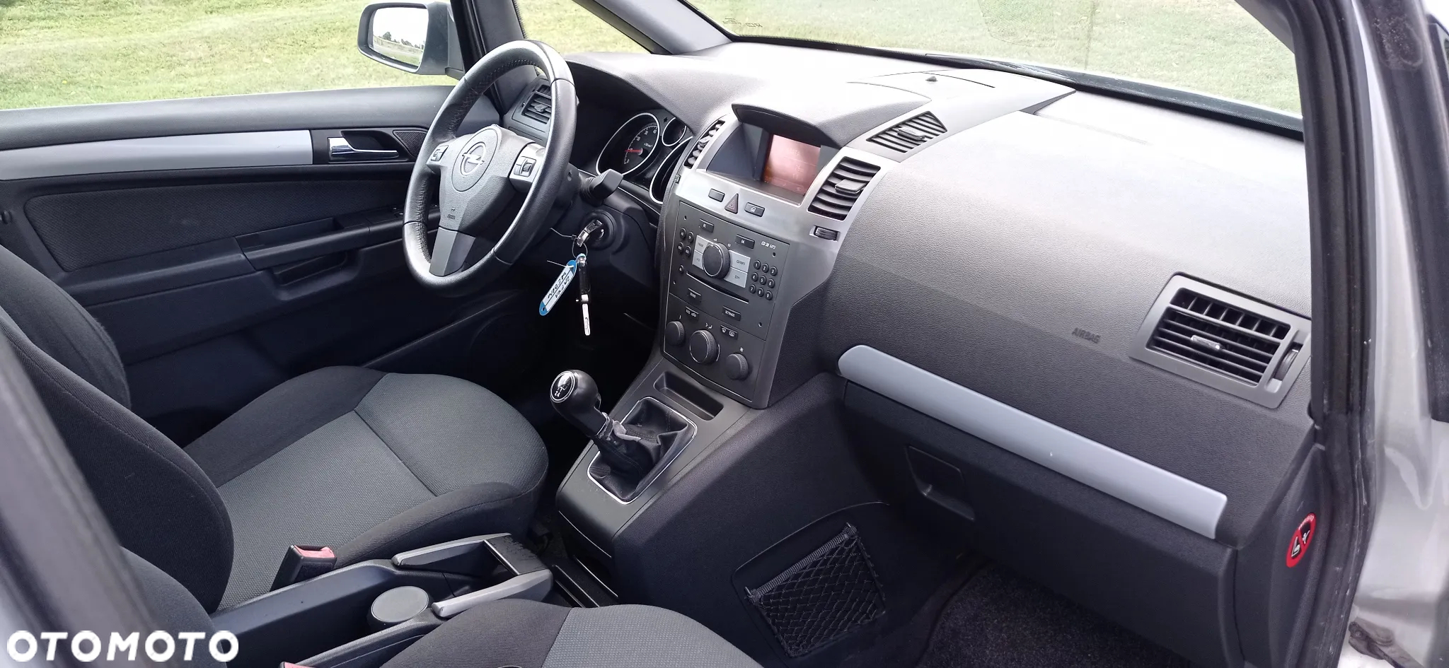 Opel Zafira 1.8 - 8