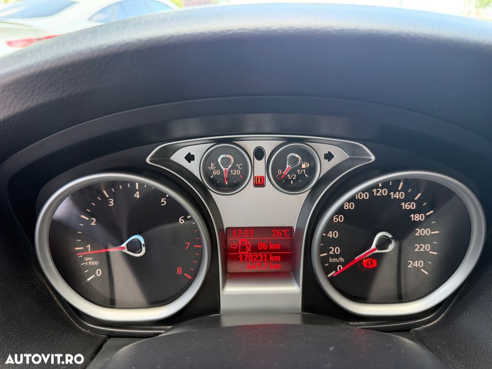 Ford Focus 1.6 Ti-VCT Anniversary - 9
