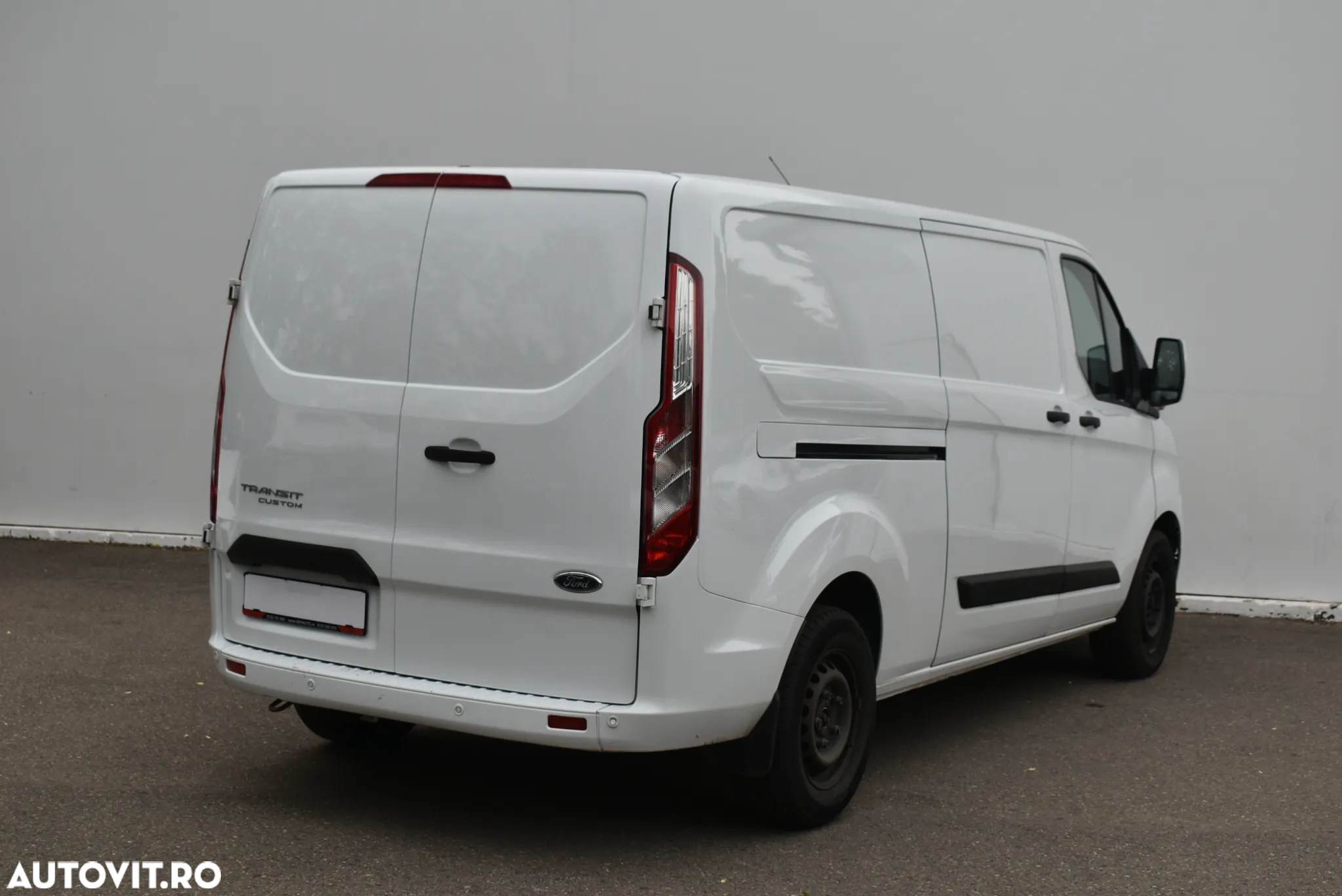 Ford Transit Custom - 19