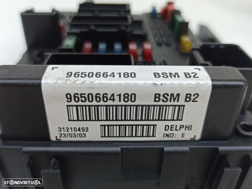 CAIXA DE RELÉS/ FUSÍVEIS CITROEN C5 BERLINA 2.0 HDI SX - 3