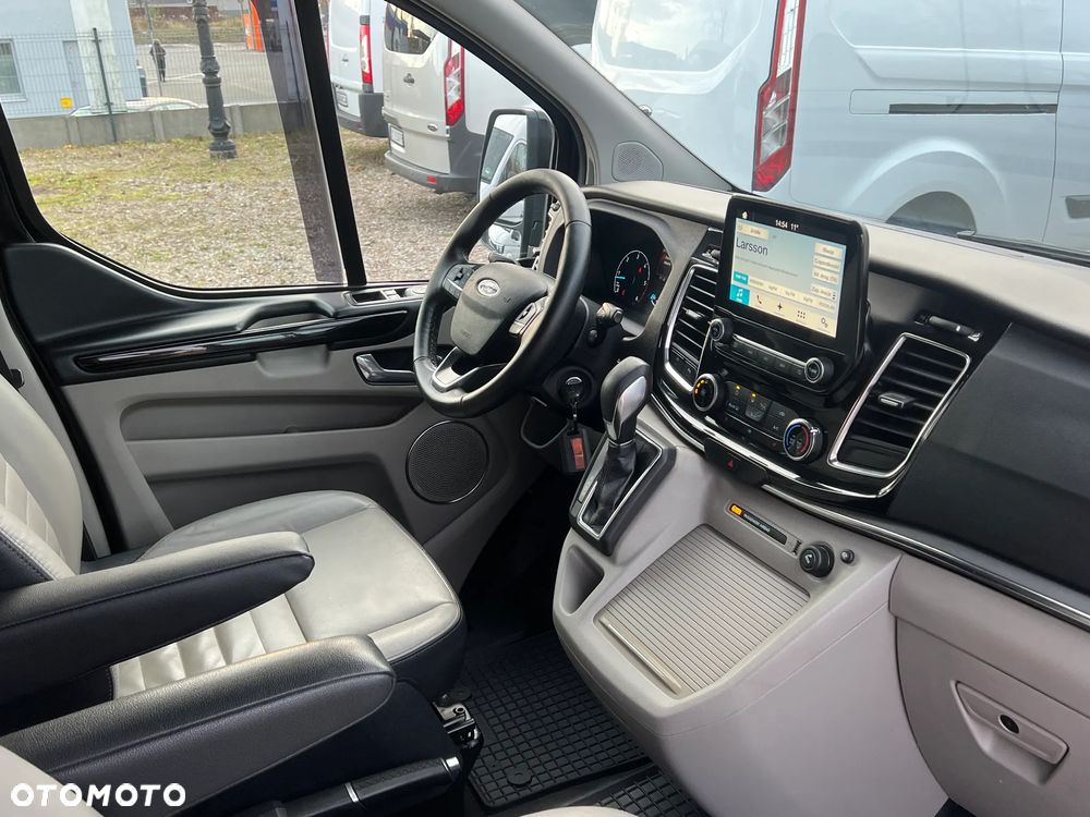 Ford Tourneo Custom 2.0 TDCi L2 Titanium SelectShift - 19
