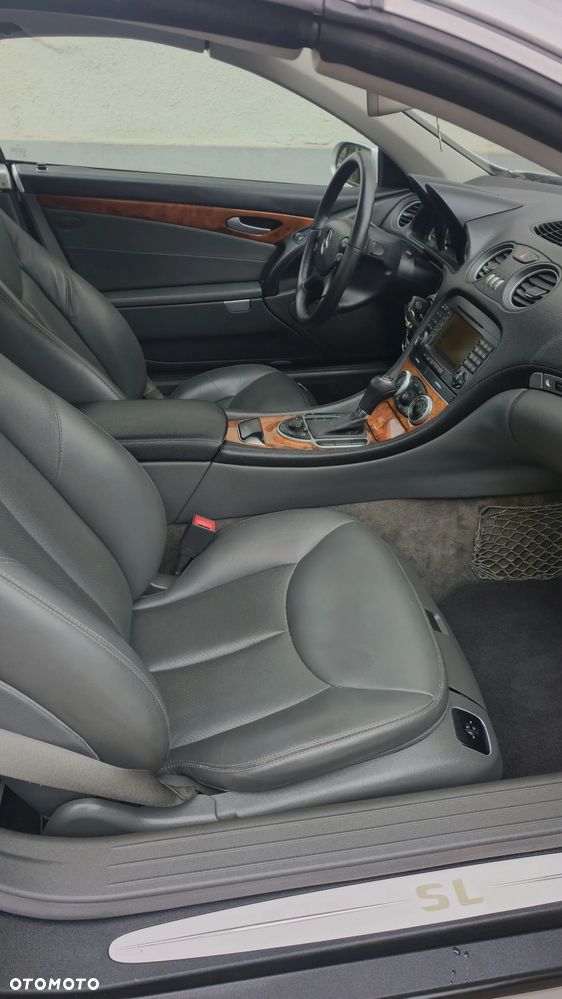 Mercedes-Benz SL 500 Edition 50 - 17