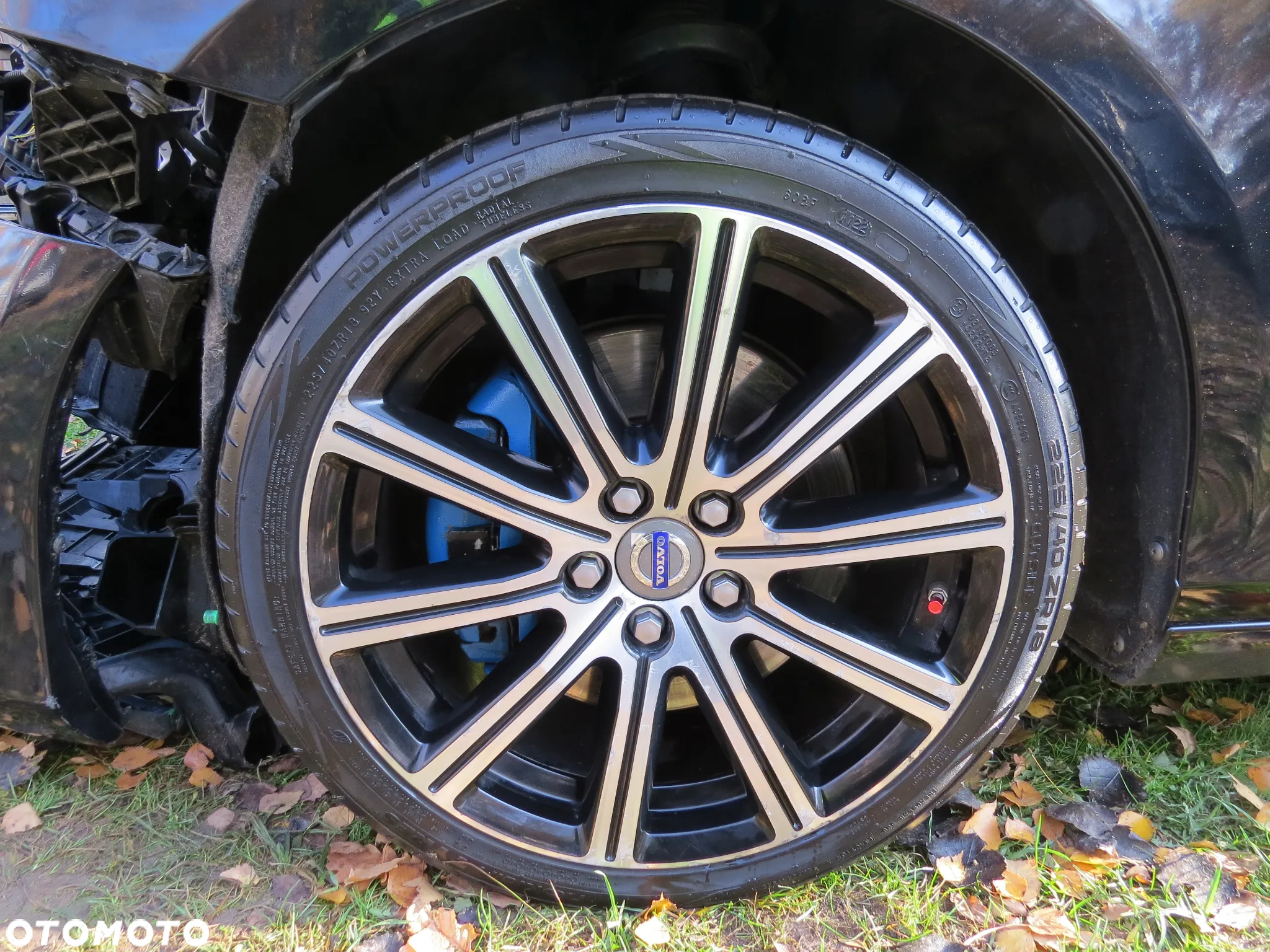 VOLVO V40 II 2.0 D4 D4204T14 R-DESIGN ROK 2014 LAKIER 452-46 NA CZĘŚCI - 11