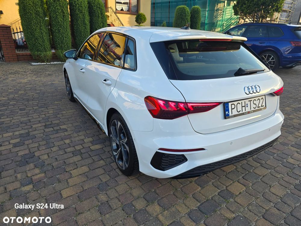 Audi A3 Sportback 2.0 TDI S tronic S line Sportpaket - 19