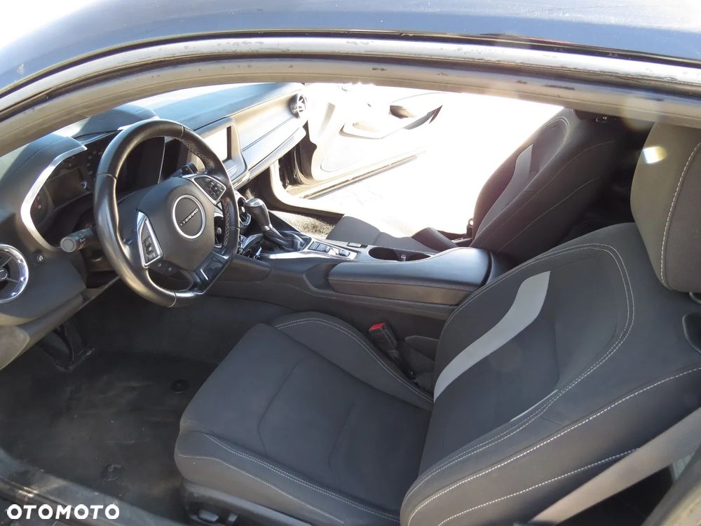 Chevrolet Camaro 3.6 V6 Coupe 2LT - 23