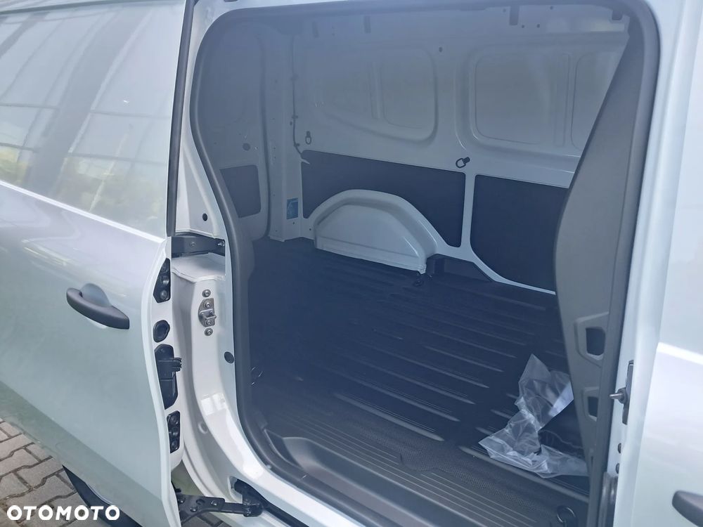 Mercedes-Benz Citan 112 CDI Furgon Ekstra Długi 3100 mm - 14