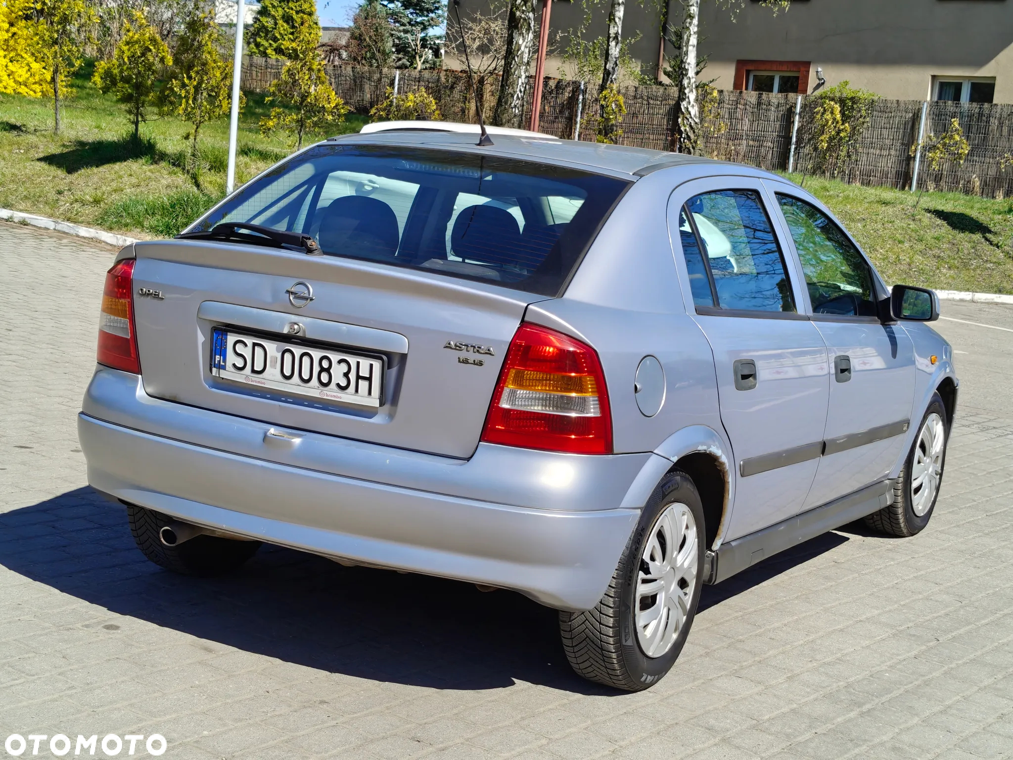 Opel Astra 1.6 Base - 10