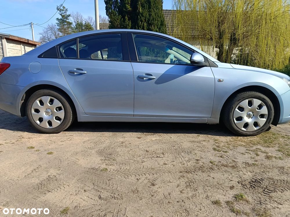 Chevrolet Cruze 1.8 LS (klm) - 5
