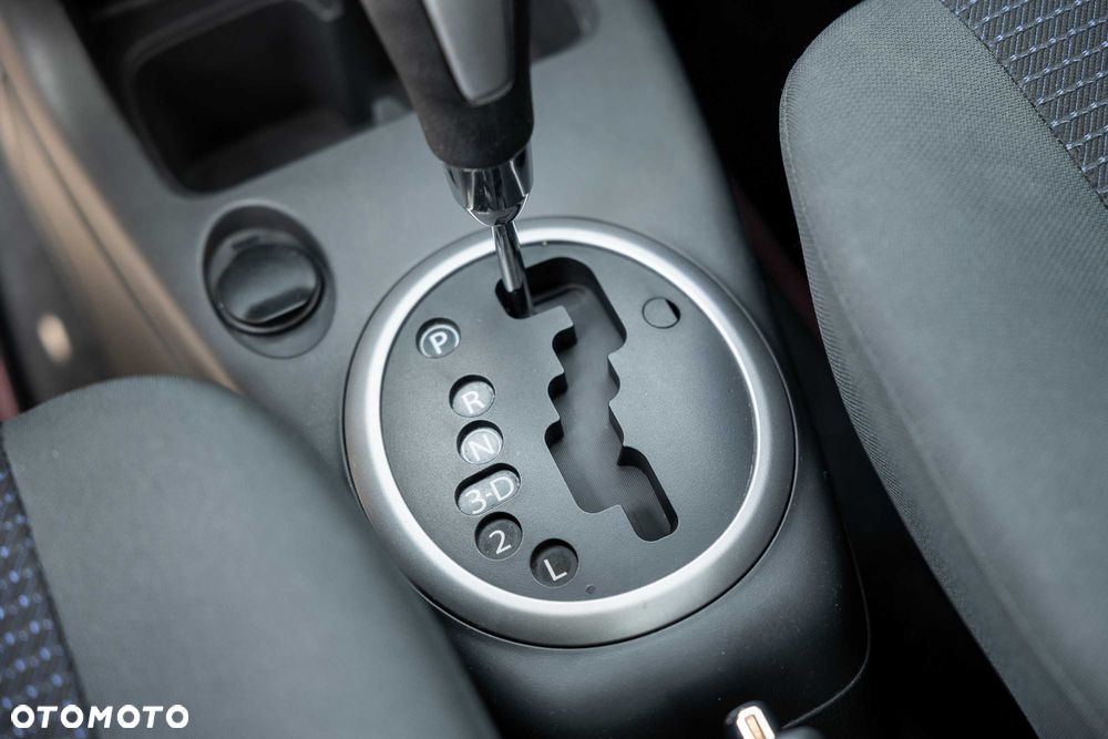 Suzuki Swift - 8