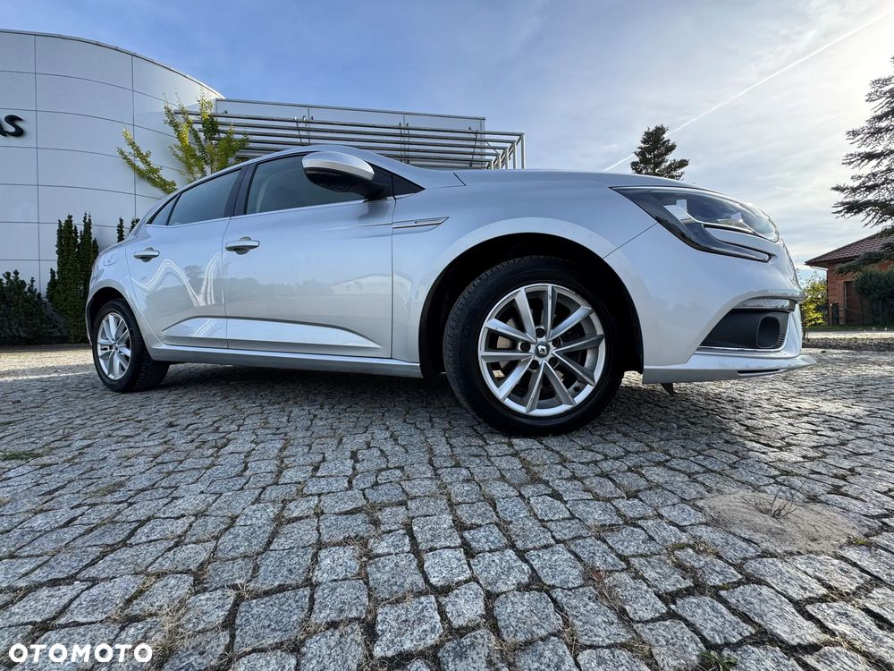 Renault Megane ENERGY TCe 100 EXPERIENCE - 33