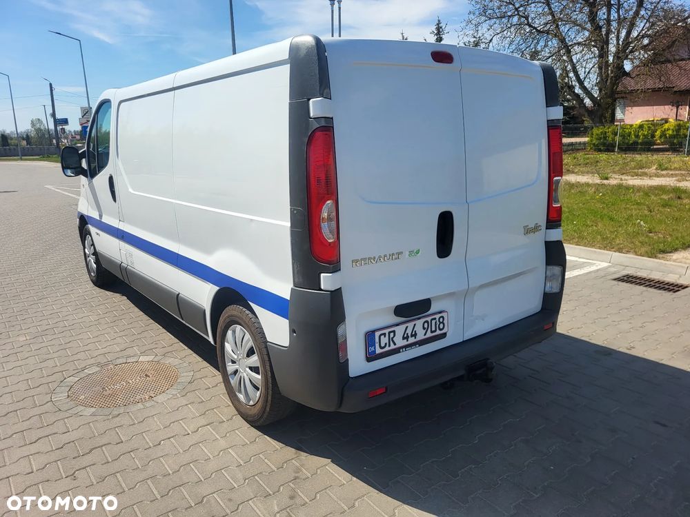 Renault Trafic - 12